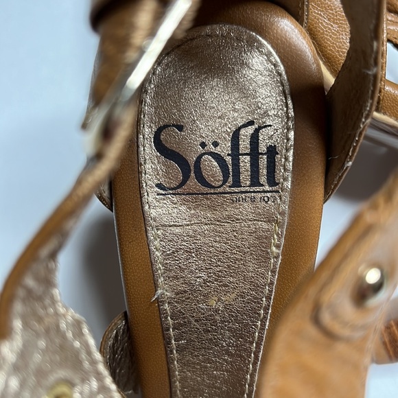 Sofft brand brown leather upper strappy heeled sandals US size 8W - Picture 12 of 12